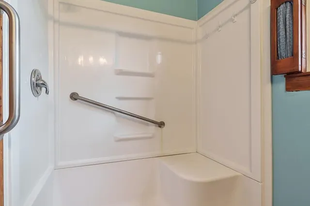 $179,900 | 202 East Chicago Avenue, Davis Junction, IL 61020