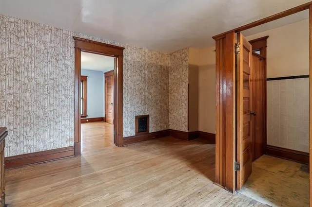 $179,900 | 202 East Chicago Avenue, Davis Junction, IL 61020