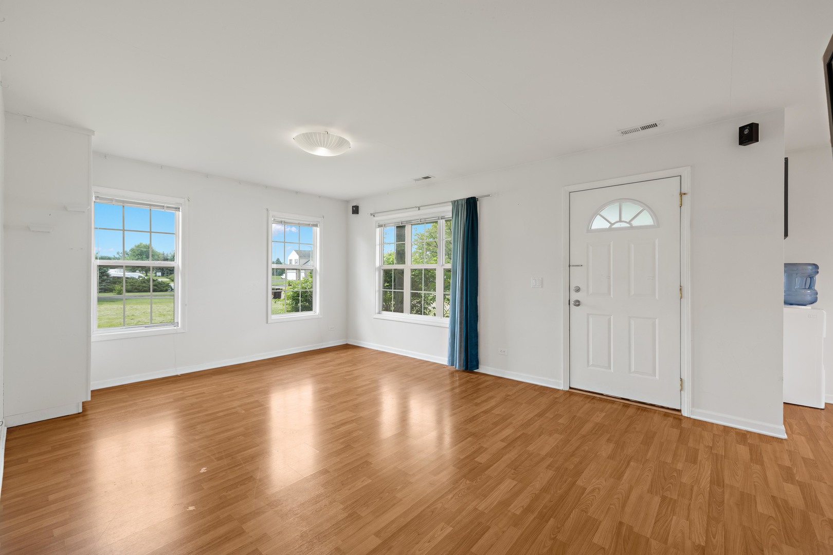 1319 Sage Lane Harvard, IL 60033 - Photo 10 of 28