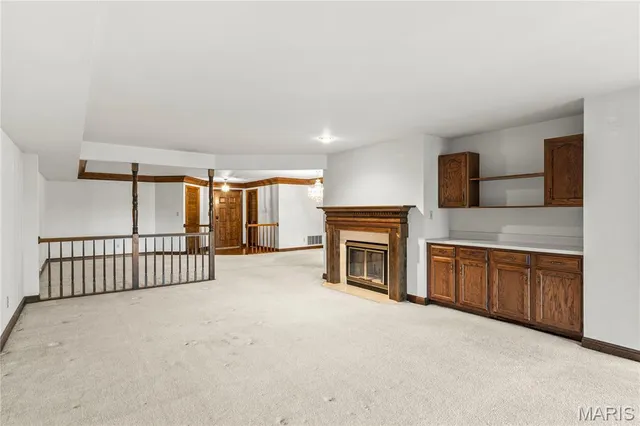 $330,000 | 14316 East Conway Meadows Court, Unit 202, Chesterfield, MO 63017