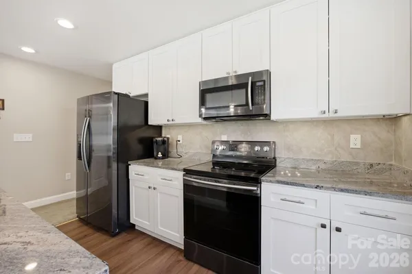 $365,000 | 9 Half Moon Drive, Swannanoa, NC 28778