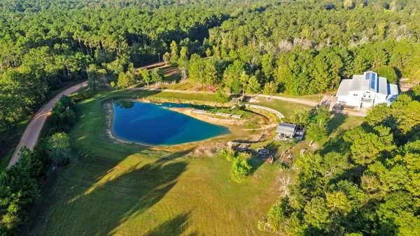 $2,300,000 | 719 Turkey Creek Drive, Livingston, TX 77351