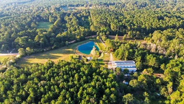 $2,300,000 | 719 Turkey Creek Drive, Livingston, TX 77351