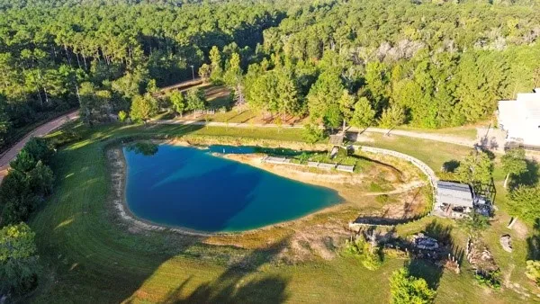 $2,300,000 | 719 Turkey Creek Drive, Livingston, TX 77351