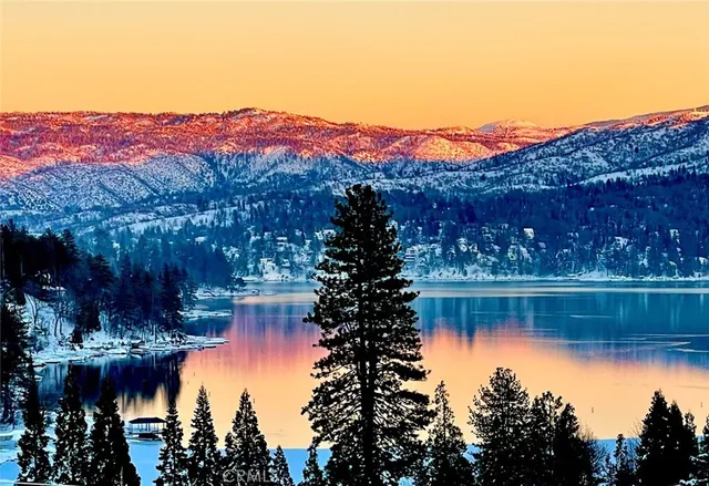 $1,970,000 | 27550 North Bay Road, Lake Arrowhead, CA 92352