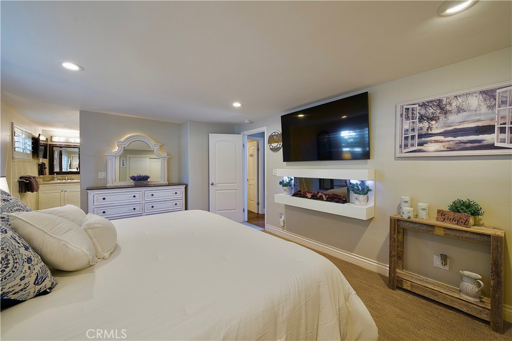 27550 North Bay Road Lake Arrowhead, CA 92352 - Photo 22 of 53