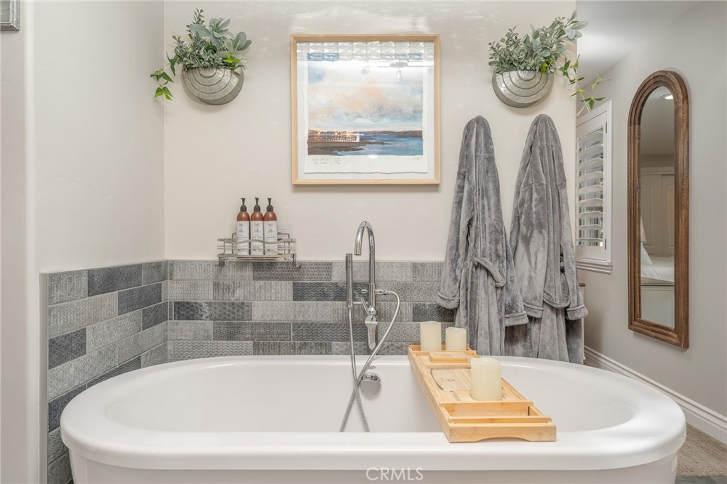 27550 North Bay Road Lake Arrowhead, CA 92352 - Photo 26 of 53