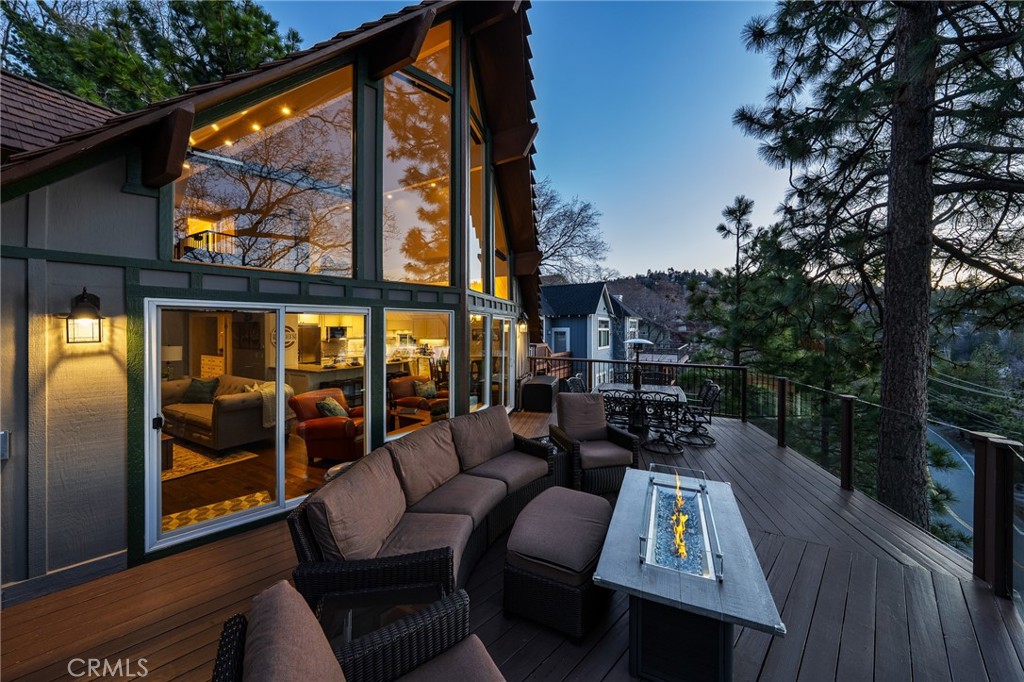 27550 North Bay Road Lake Arrowhead, CA 92352 - Photo 4 of 53