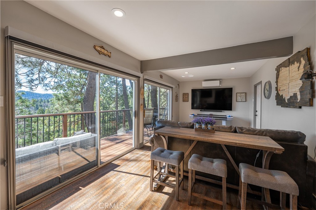 27550 North Bay Road Lake Arrowhead, CA 92352 - Photo 41 of 53