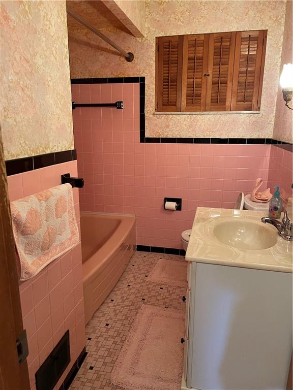 106 Reed Drive Pittsburgh, PA 15205 - Photo 17 of 25 Gallery Image 17