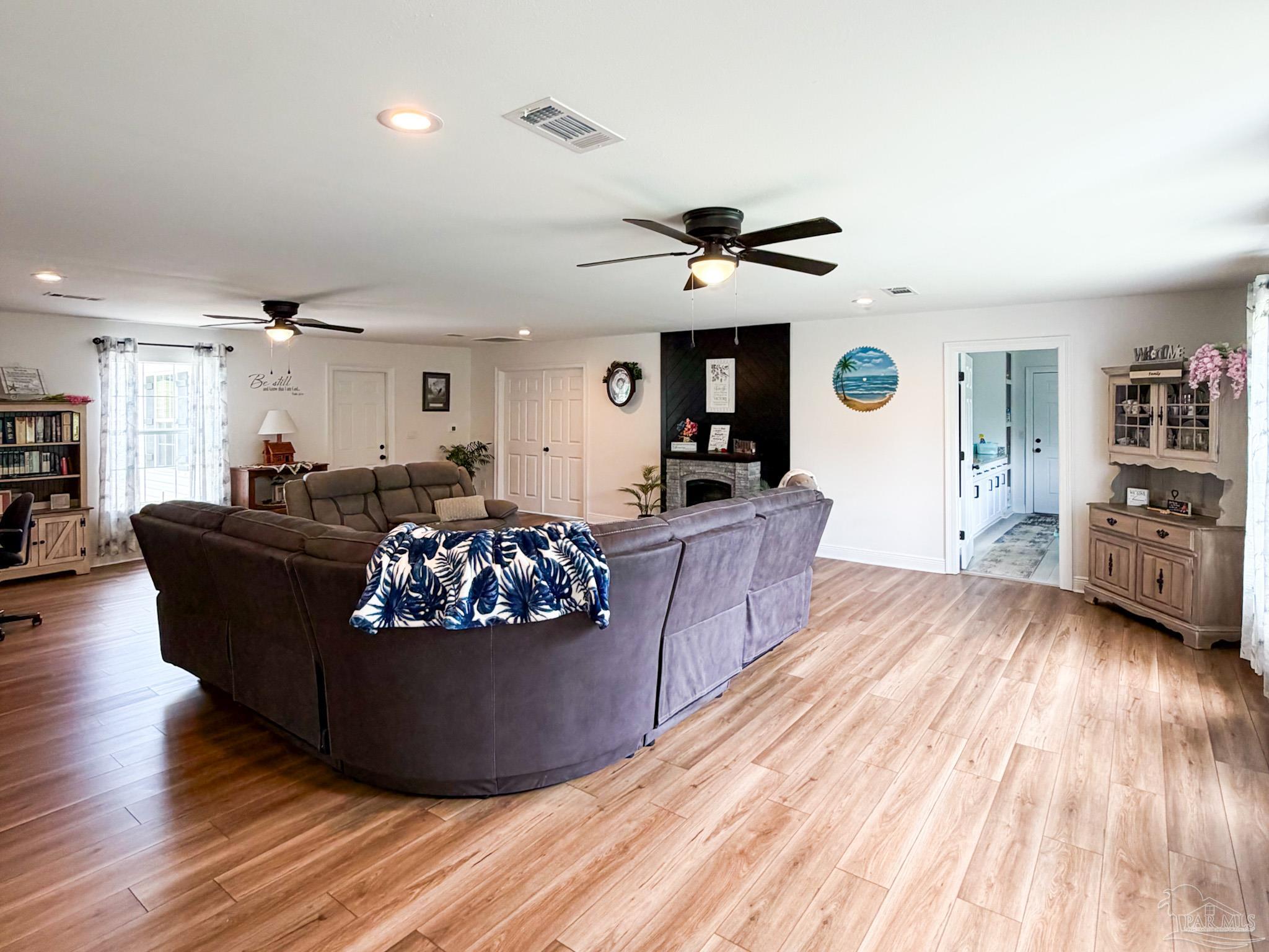 4189 Rocky Branch Road Cantonment, FL 32533 - Photo 14 of 44