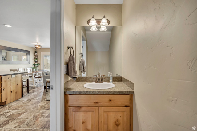 1865 East Whitetail Way Layton, UT 84040 - Photo 4 of 22