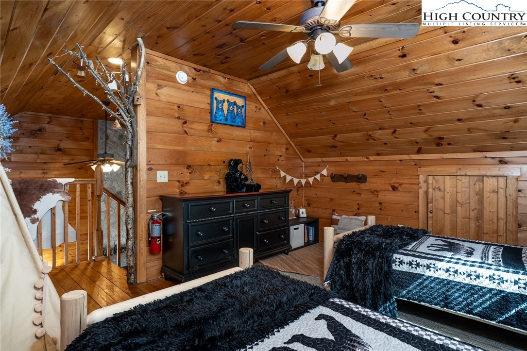 214 Sugar Bear Ridge Lane Banner Elk, NC 28604 - Photo 19 of 46