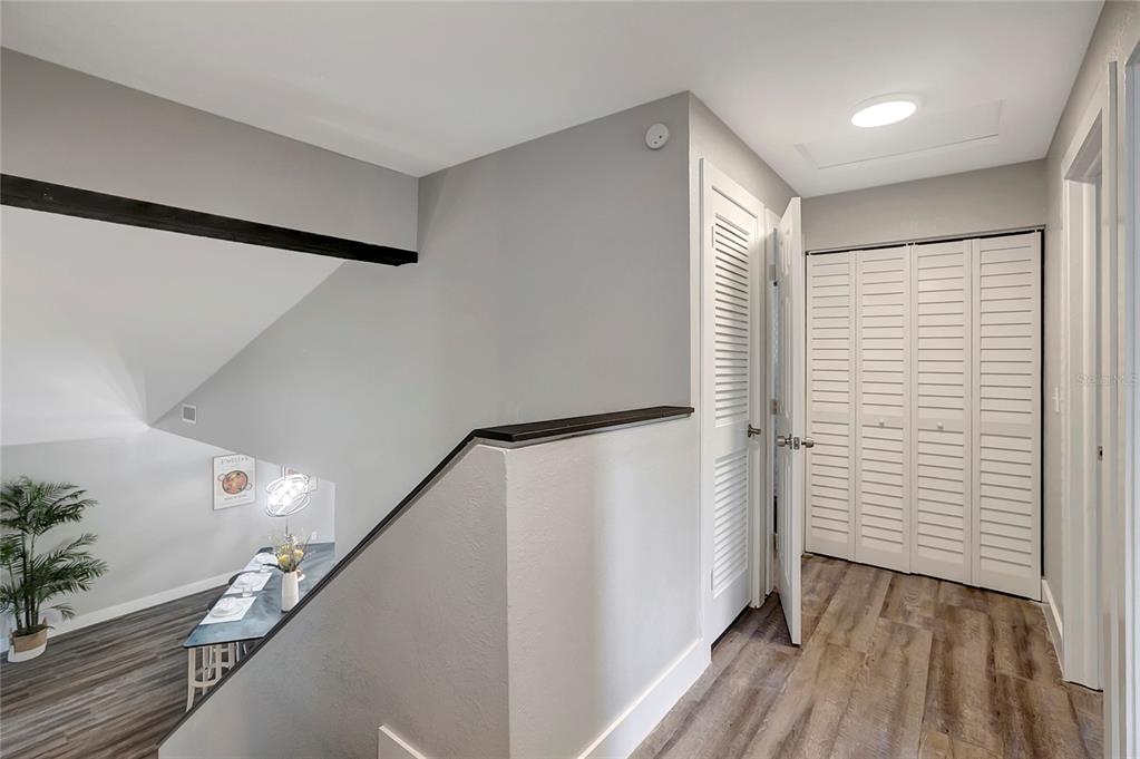 16133 Ravendale Drive Tampa, FL 33618 - Photo 29 of 46 a view of a hallway with entryway