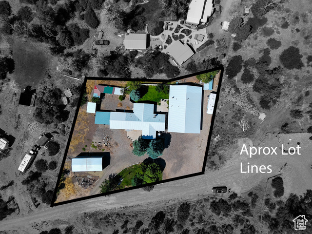 2373 East 190 North Beaver, UT 84713 - Photo 13 of 54 Aerial view of property and surrounding area with property parcel outlined