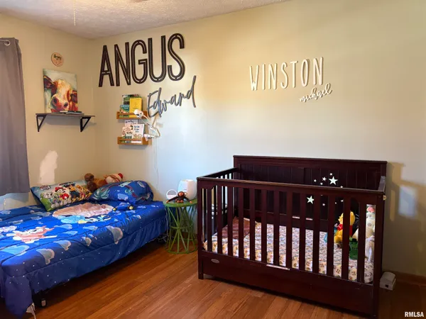 $179,900 | 1014 Pioneer Drive, Jacksonville, IL 62650