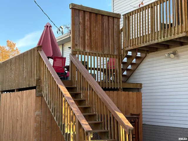 $184,900 | 1014 Pioneer Drive, Jacksonville, IL 62650