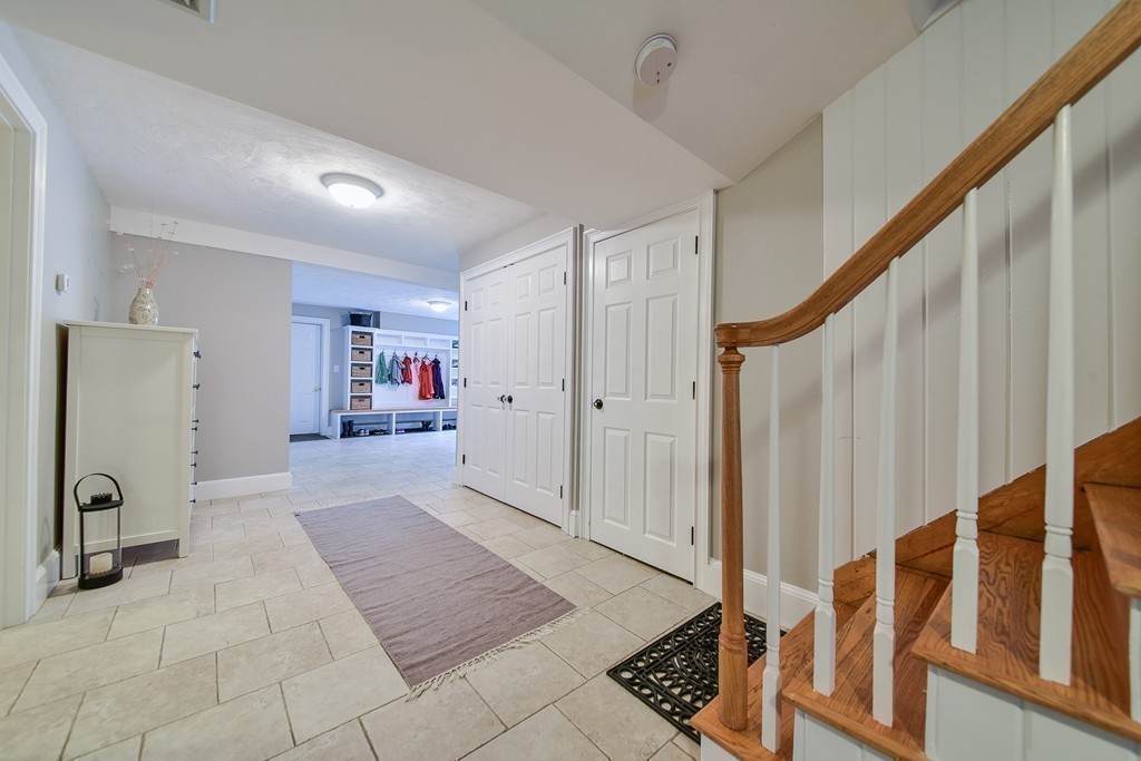 14 Linwood Road Wellesley, MA 02481 - Photo 20 of 26