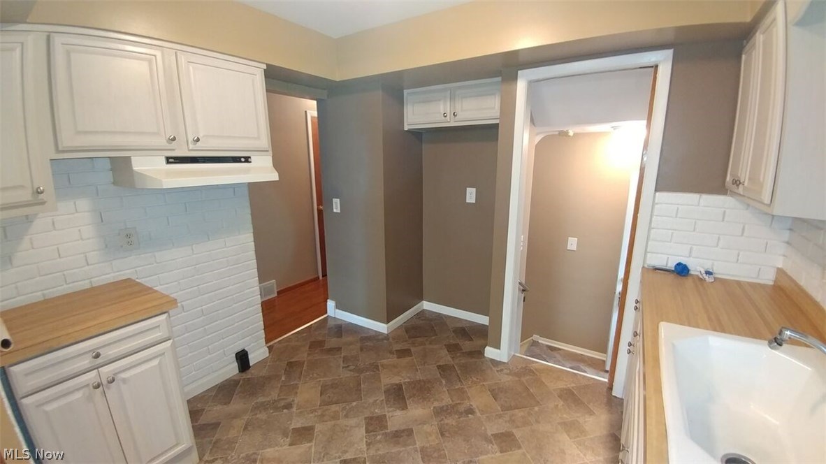 11420 Hempstead Road Garfield Heights, OH 44125 - Photo 26 of 30