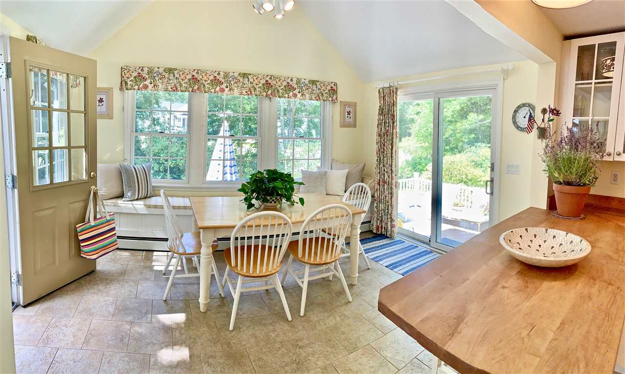 19 Chapel Road North Hampton, NH 03862 - Photo 11 of 35