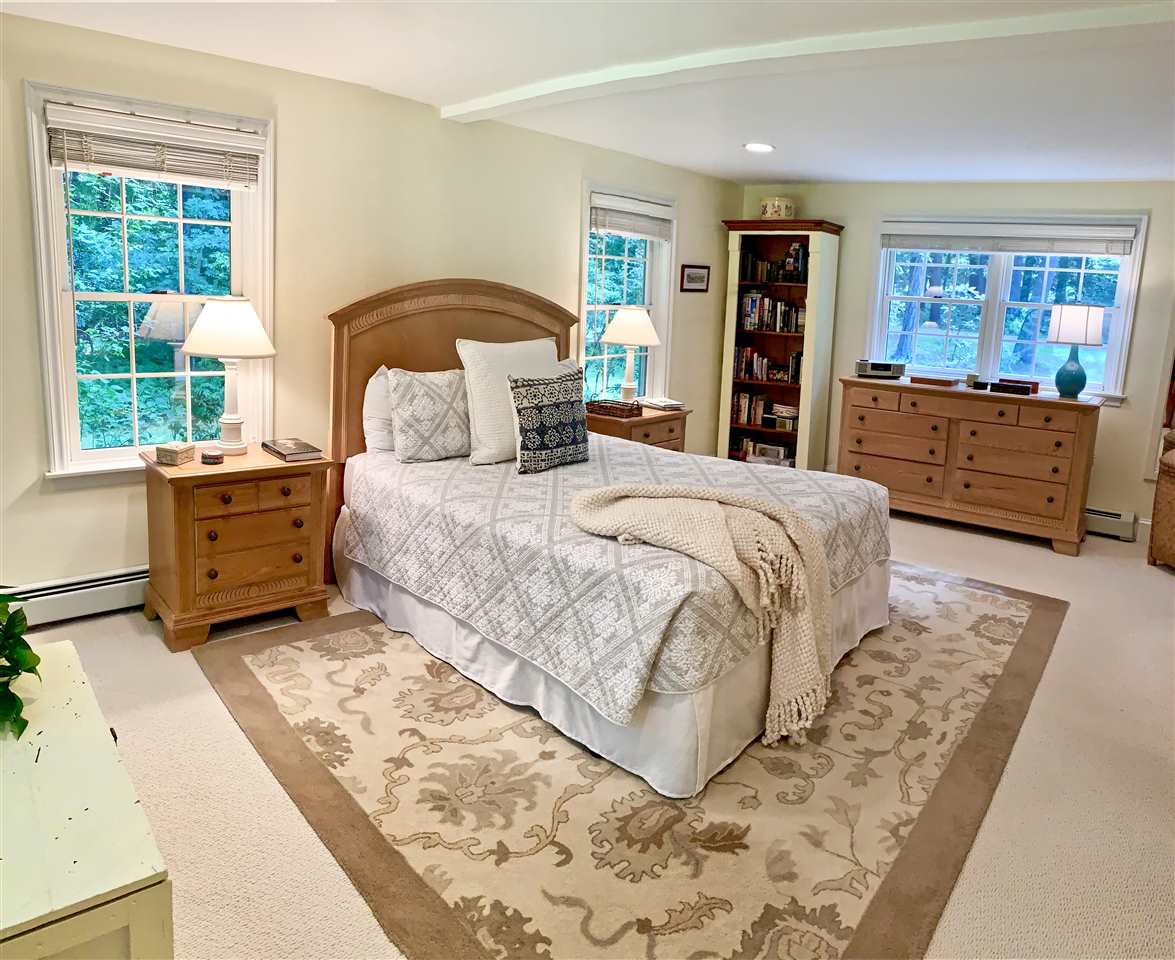 19 Chapel Road North Hampton, NH 03862 - Photo 17 of 35