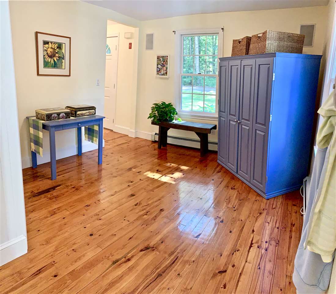 19 Chapel Road North Hampton, NH 03862 - Photo 20 of 35