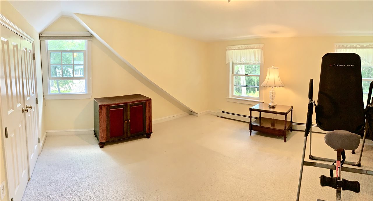 19 Chapel Road North Hampton, NH 03862 - Photo 22 of 35