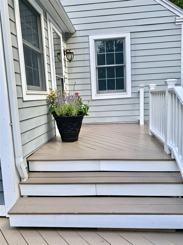 19 Chapel Road North Hampton, NH 03862 - Photo 24 of 35