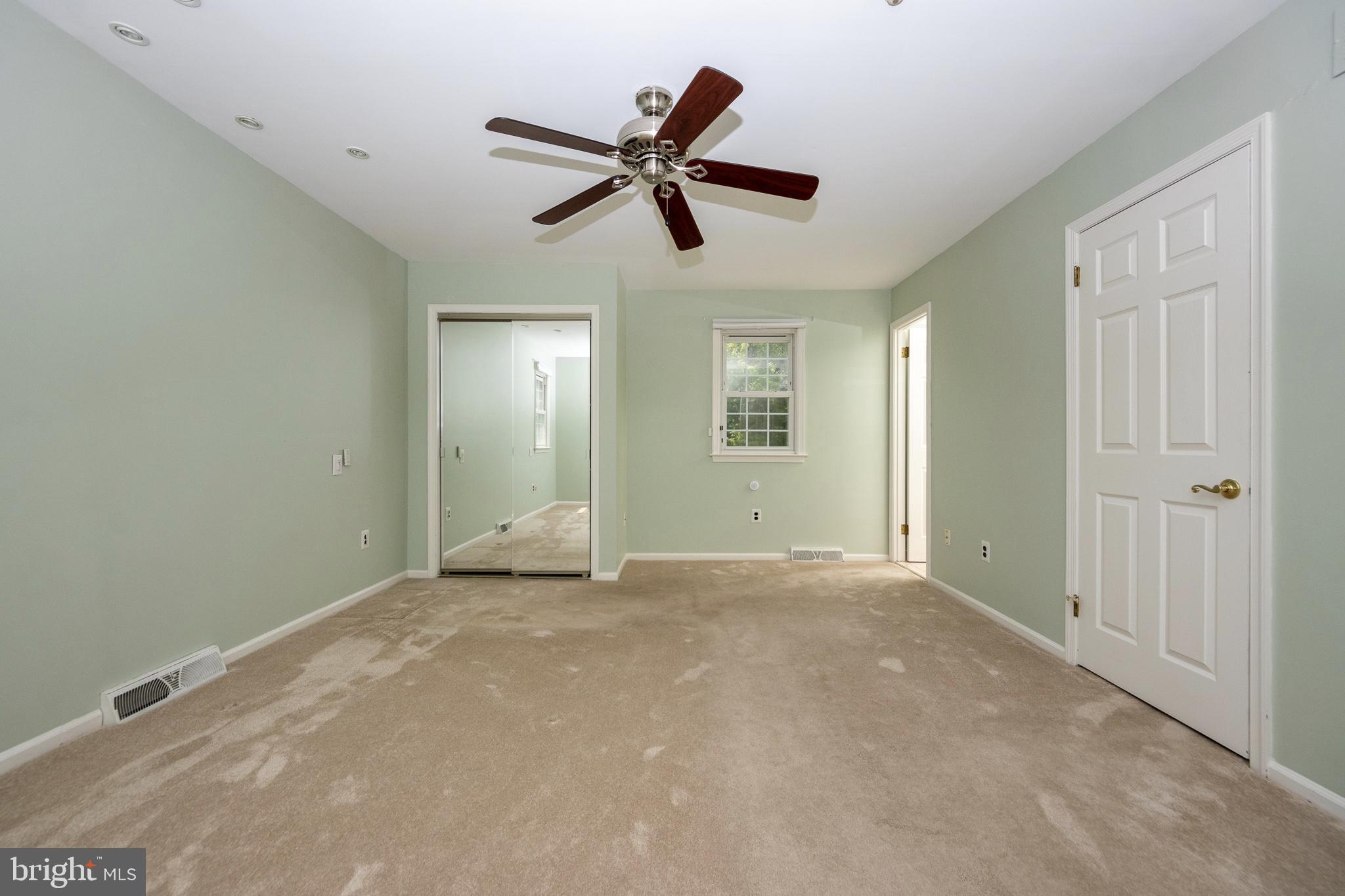 1016 Pinetown Road Fort Washington, PA 19034 - Photo 15 of 37 Main eEdroom