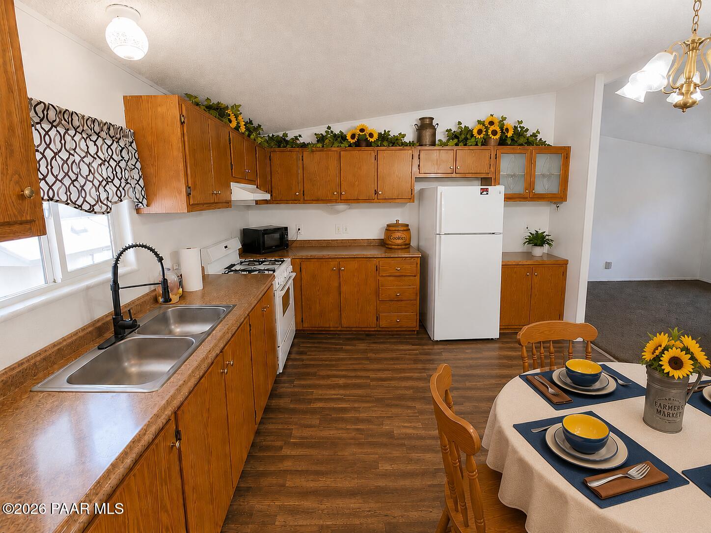 17072 East Duffers Drive Spring Valley, AZ 86333 - Photo 7 of 32 Virtually Staged