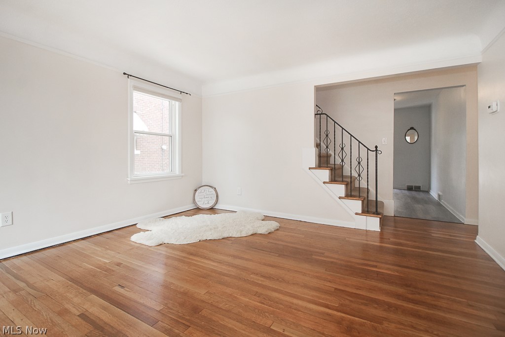 3482 Cedarbrook Road Cleveland, OH 44118 - Photo 3 of 31 Gallery Image 3