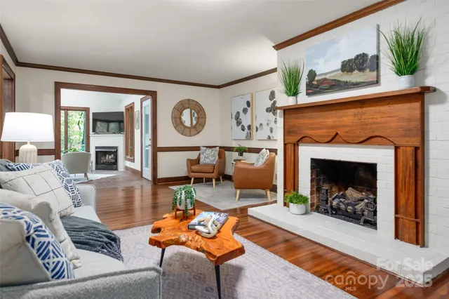 $1,000,000 | 110 Amanda Drive, Matthews, NC 28104