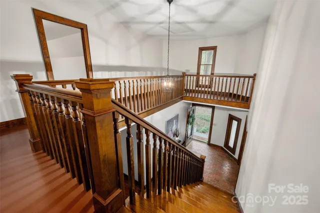 $1,000,000 | 110 Amanda Drive, Matthews, NC 28104