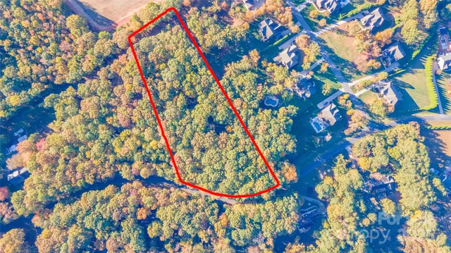 $1,000,000 | 110 Amanda Drive, Matthews, NC 28104