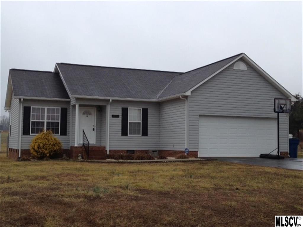 1996 Red Berry Lane Conover, NC 28613 - Photo 1 of 12 Gallery Image 1