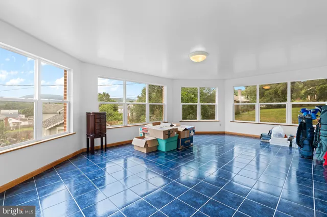 $325,000 | 5418 5th Avenue, Altoona, PA 16602