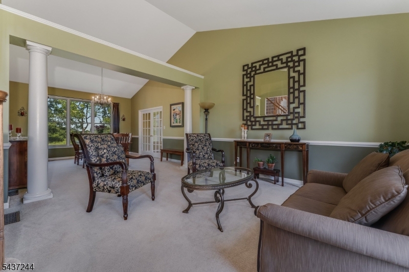 27 Kalan Farm Road Hampton, NJ 08827 - Photo 11 of 47