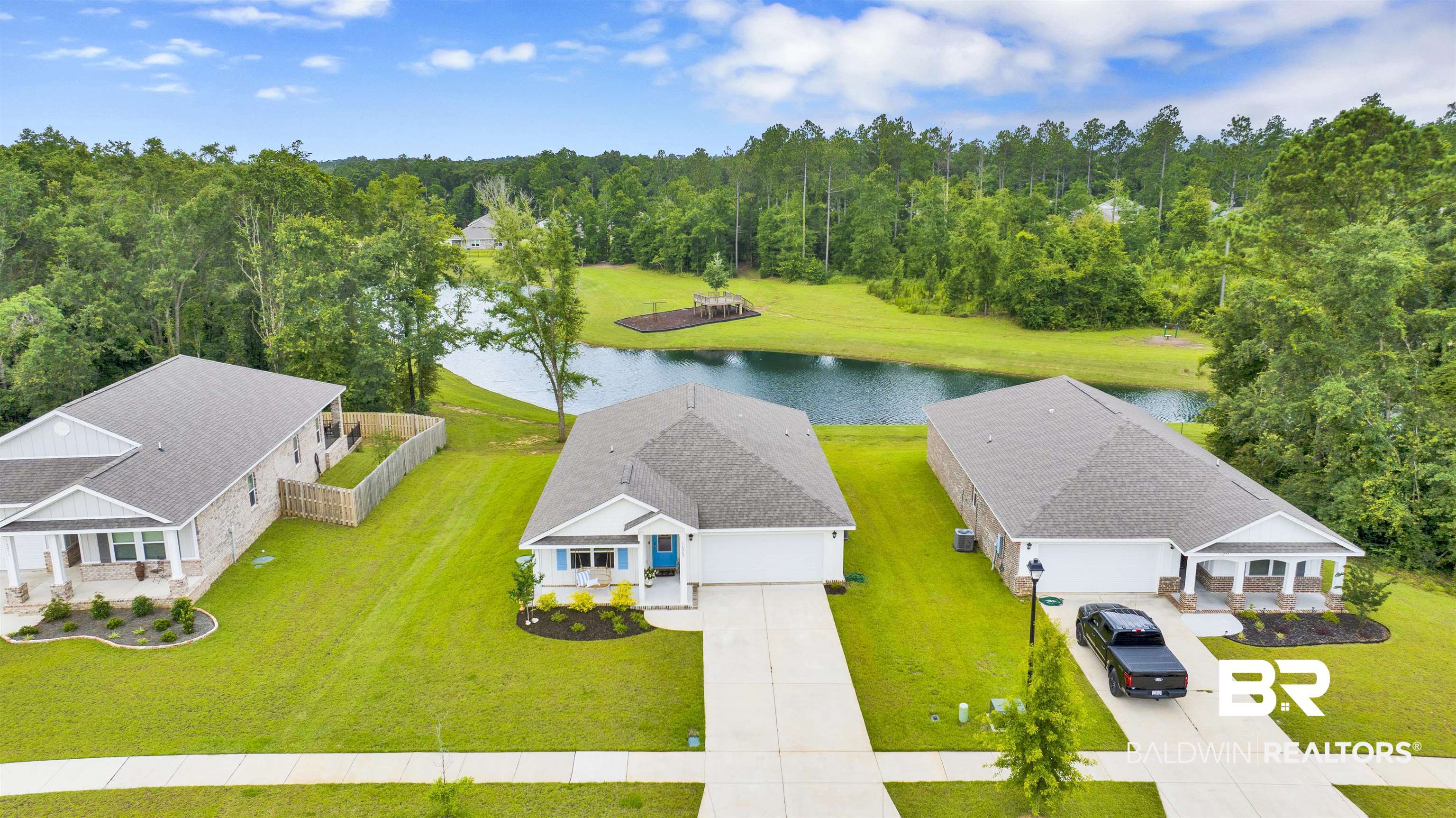 16265 Laurelbrooke Loop Fairhope, AL 36532 - Photo 4 of 35