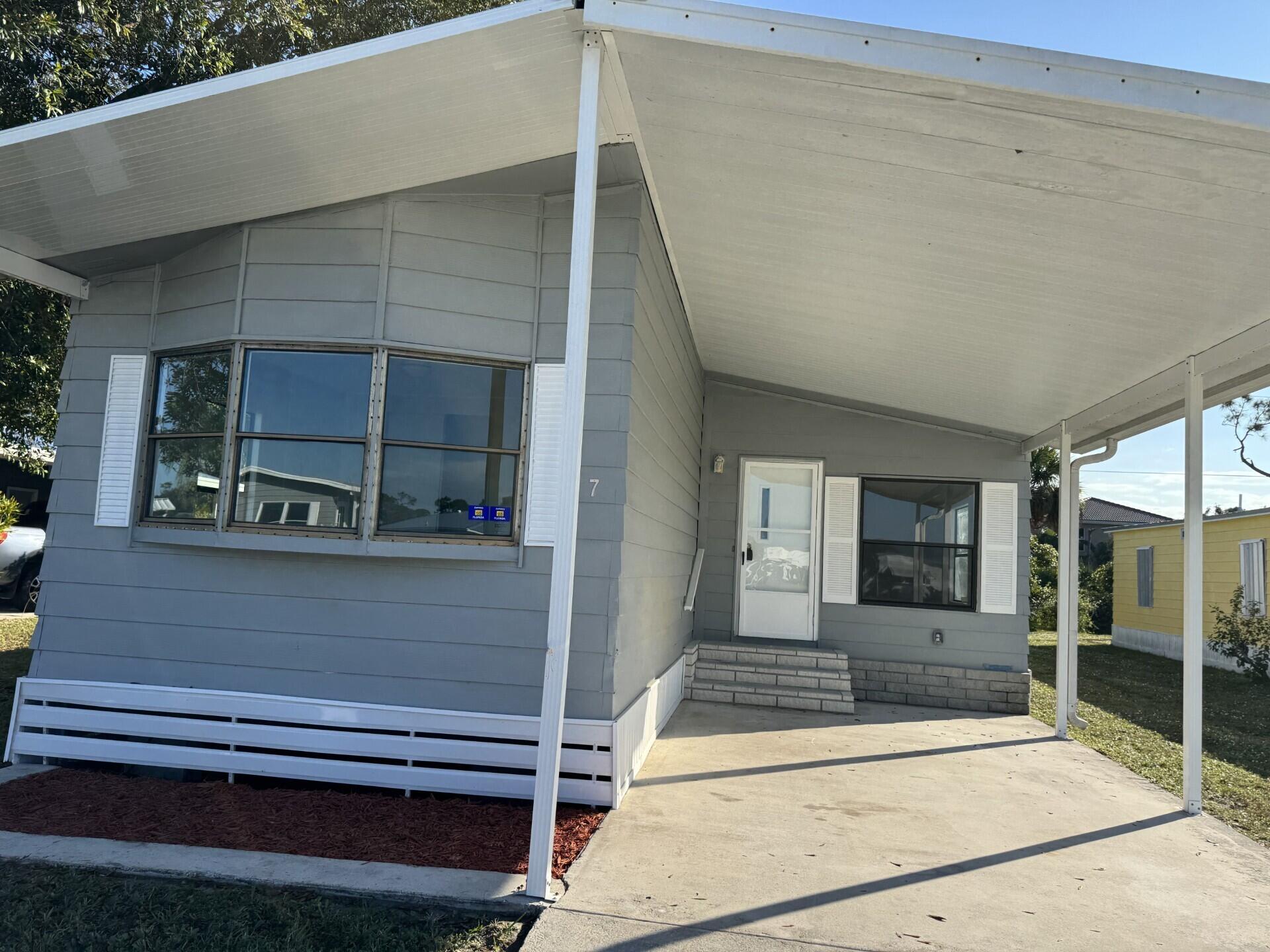 7 San Felipe Fort Pierce, FL 34951 - Photo 3 of 18 AAA