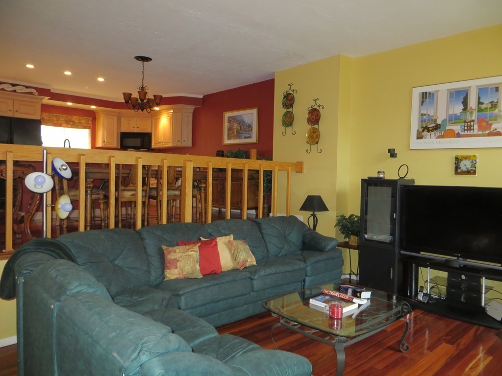 255 North Road, Unit 46 Chelmsford, MA 01824 - Photo 2 of 30