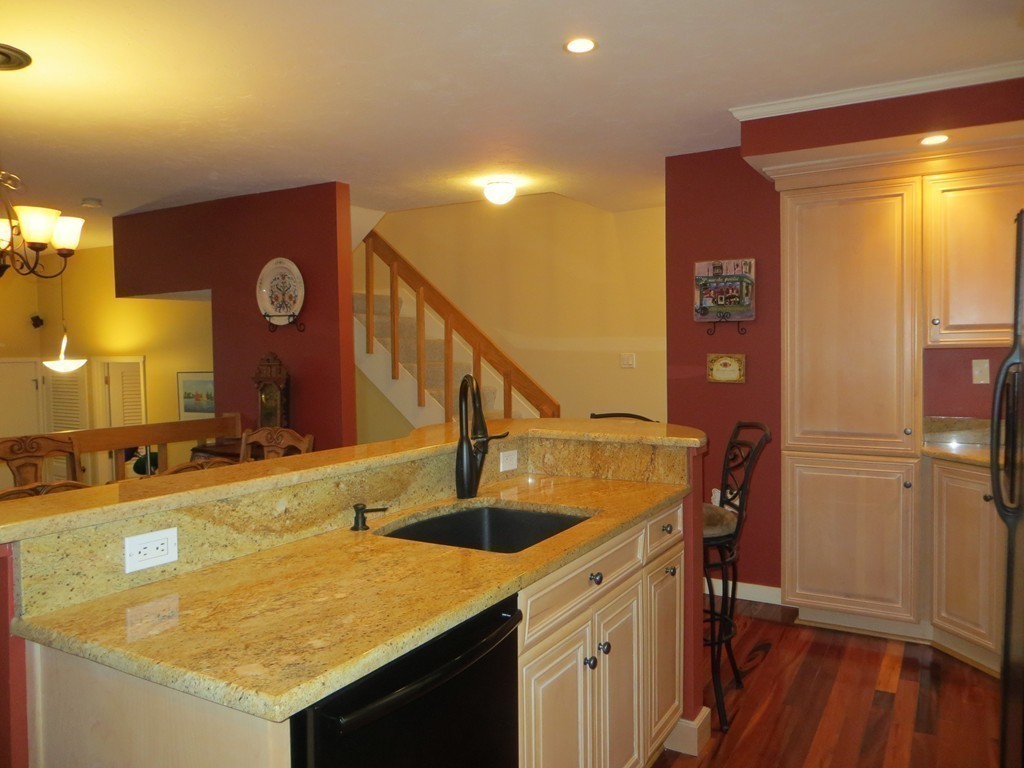 255 North Road, Unit 46 Chelmsford, MA 01824 - Photo 8 of 30