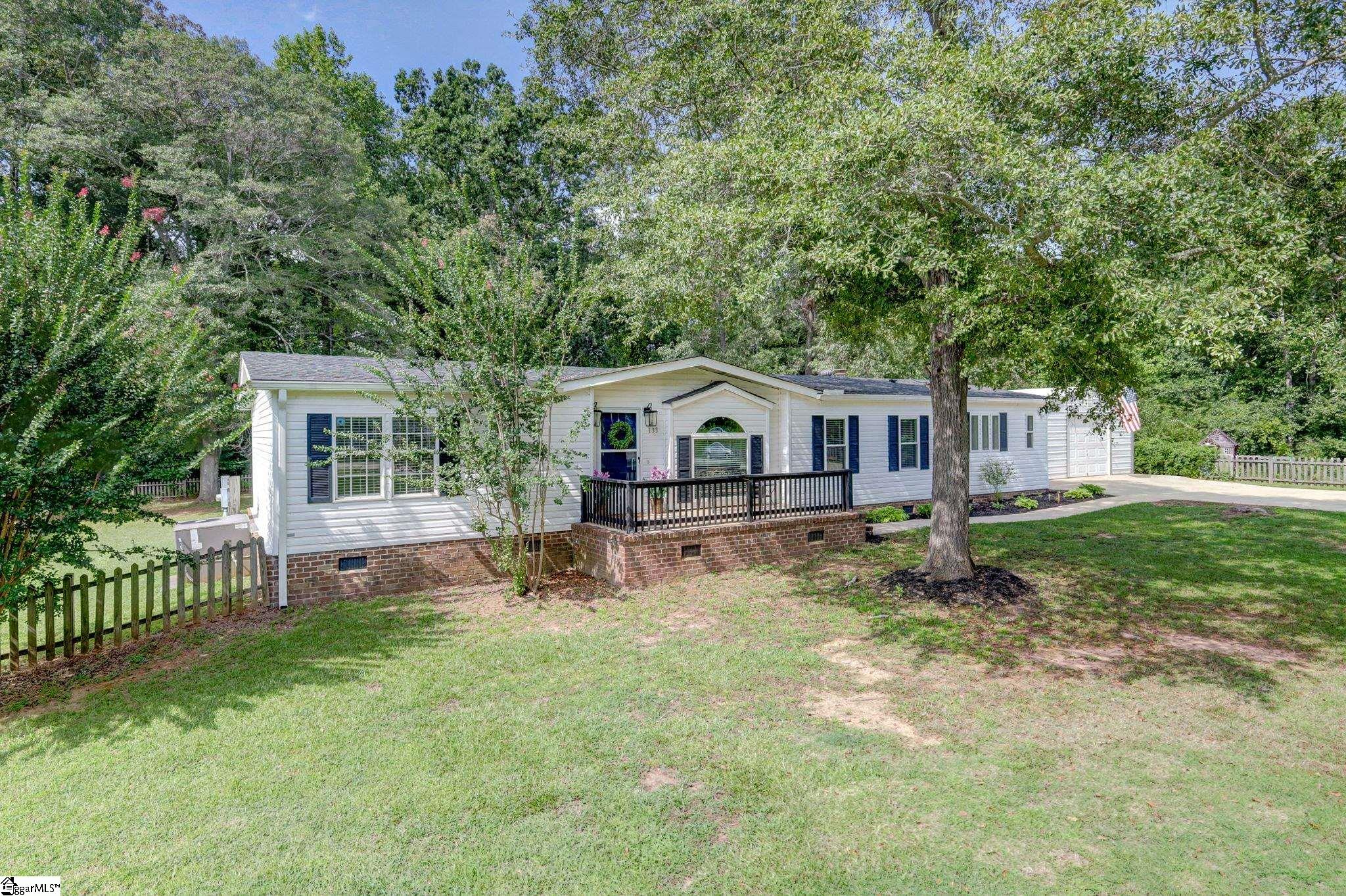 133 Acorn Trail Fountain Inn, SC 29644 - Photo 2 of 33 Gallery Image 2