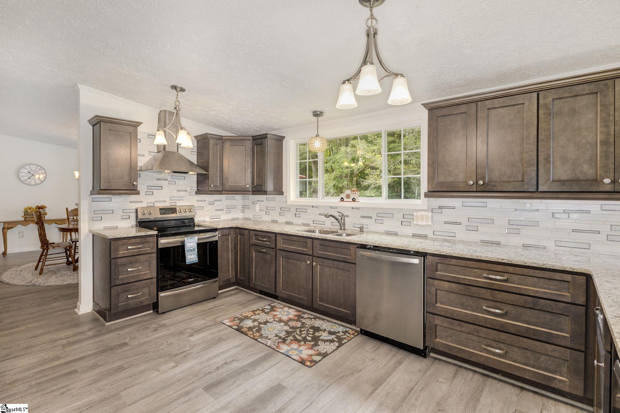 133 Acorn Trail Fountain Inn, SC 29644 - Photo 10 of 33 Gallery Image 10