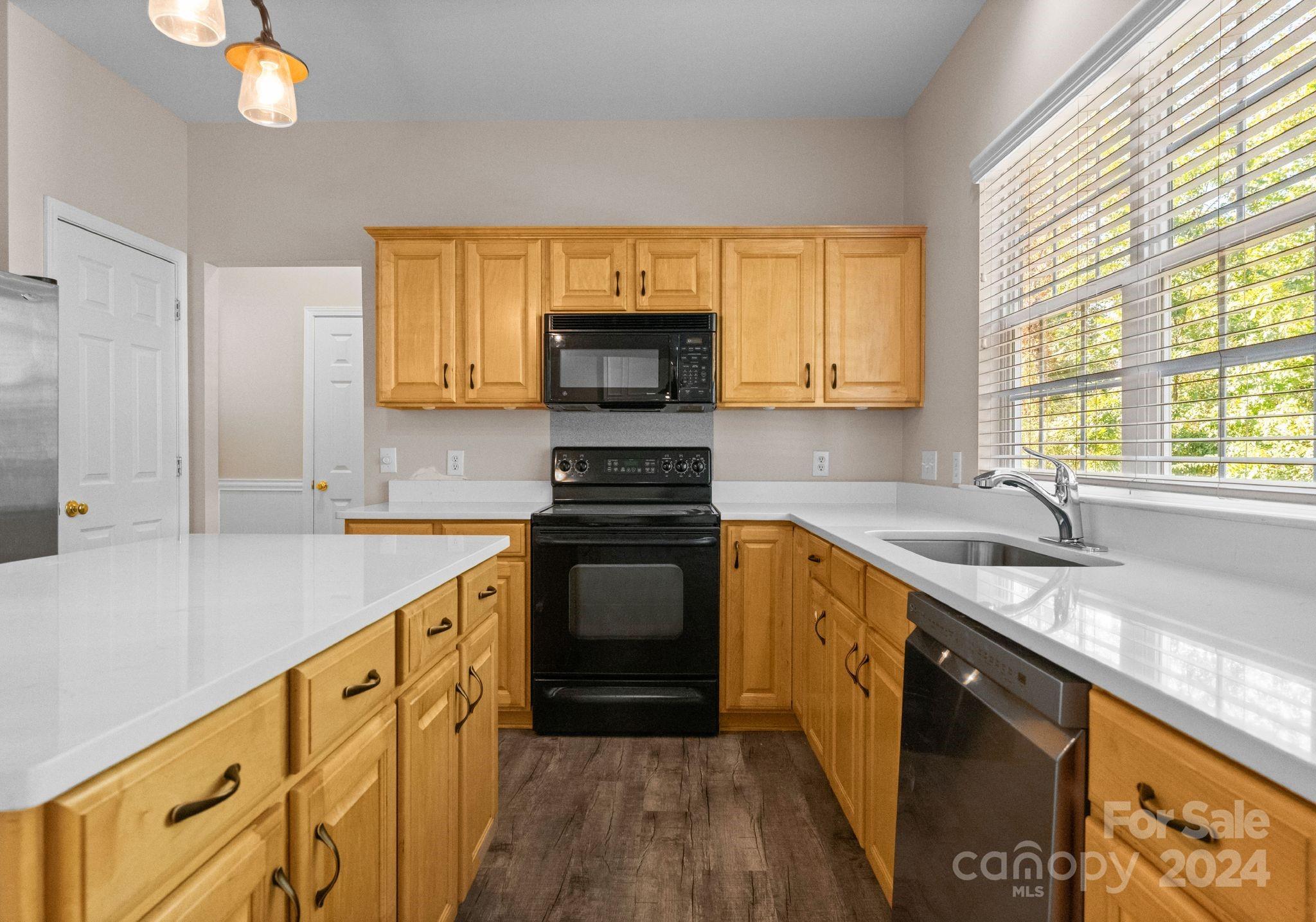 18124 Harbor Mist Road Cornelius, NC 28031 - Photo 14 of 43 Gallery Image 14