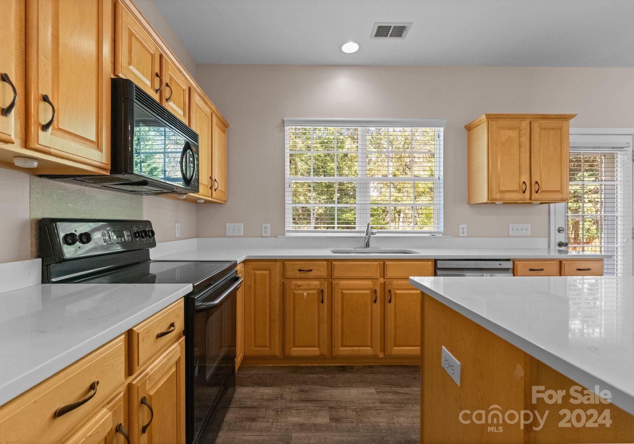 18124 Harbor Mist Road Cornelius, NC 28031 - Photo 15 of 43 Gallery Image 15