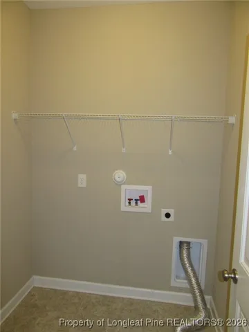 a view of utility room