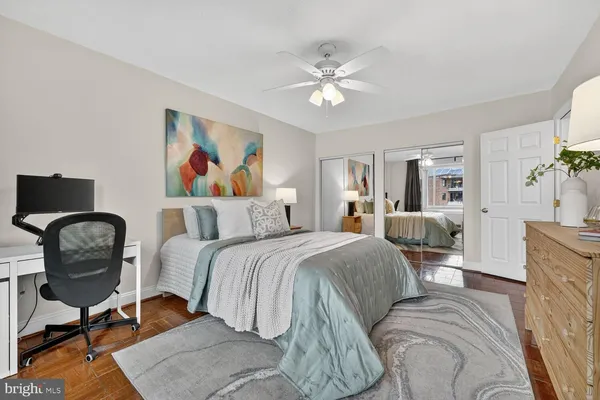 $2,399 | 1727 Massachusetts Avenue Northwest, Unit 807, Washington, DC 20036