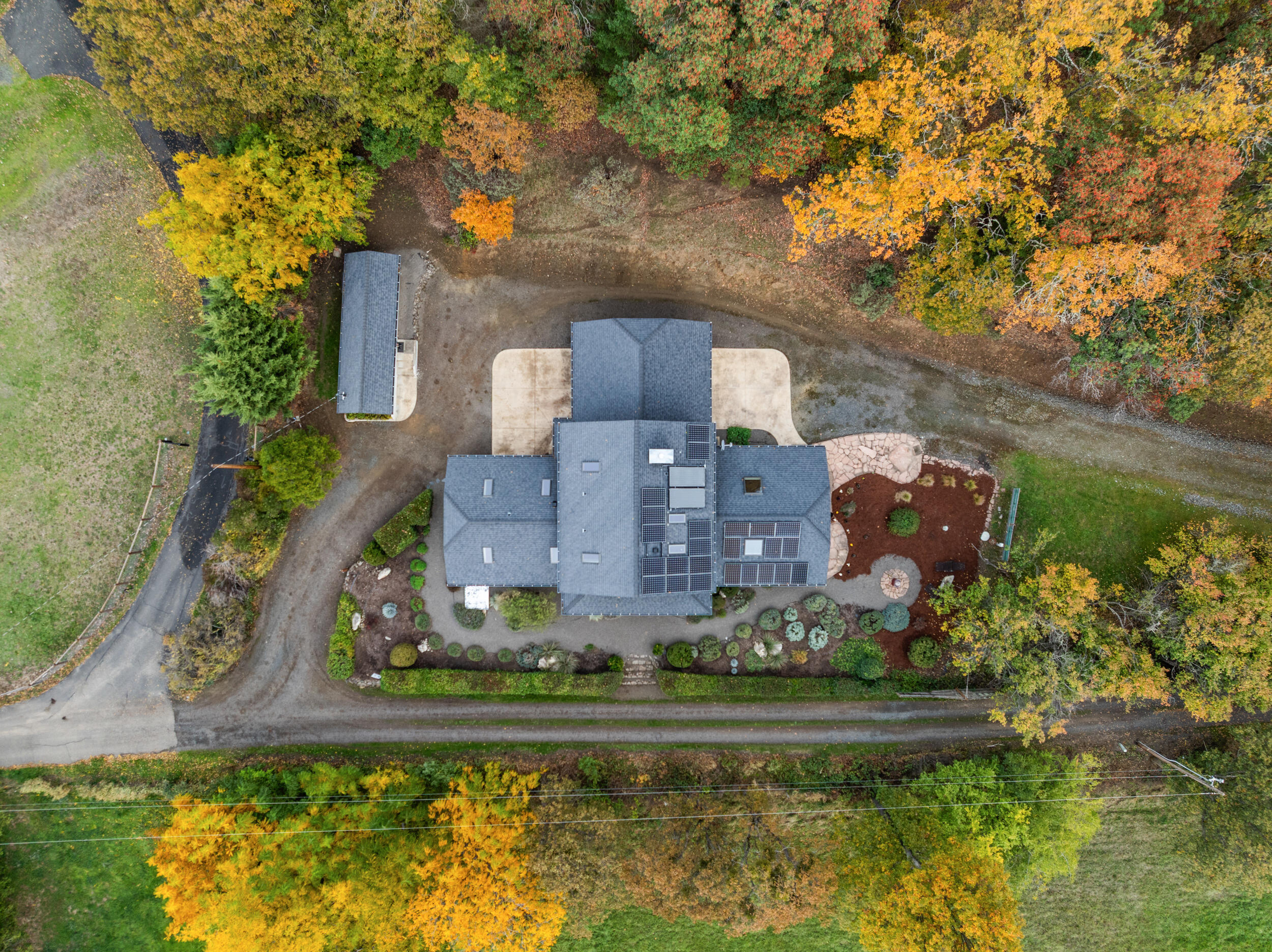 7907 Rapp Lane Talent, OR 97540 - Photo 46 of 57 48_7907-rapp-ln (greg goebelt)-dr-05