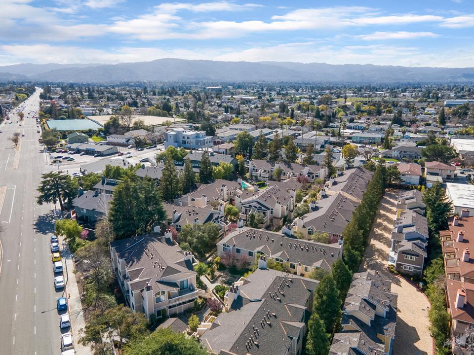 2865 South Bascom Avenue, Unit 902 San Jose, CA 95124 - Photo 28 of 29 an aerial view of a city