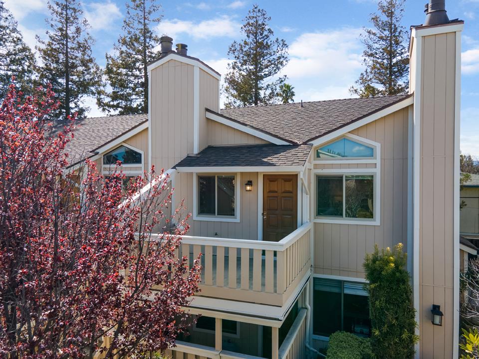 2865 South Bascom Avenue, Unit 902 San Jose, CA 95124 - Photo 3 of 29 a view of a house with a yard and balcony